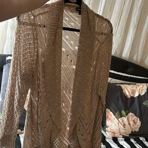 Torrid cream crochet like shawl